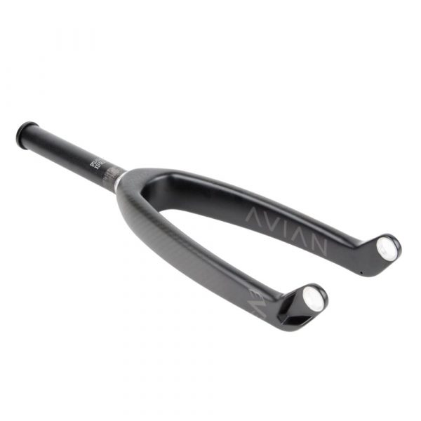 Fourche Avian Versus Pro 1-1/8?? 20??- 20mm - Matte Black