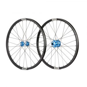 Roues 20" (451) Pride Control V2 Blue 15mm - Helium M21